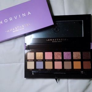 ABH Norvina palette